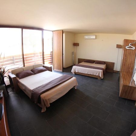 Design Hotel Logatero Sozopol Bagian luar foto